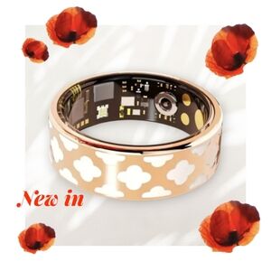 NIB! Women's Smart Ring in Gold and White Enamel